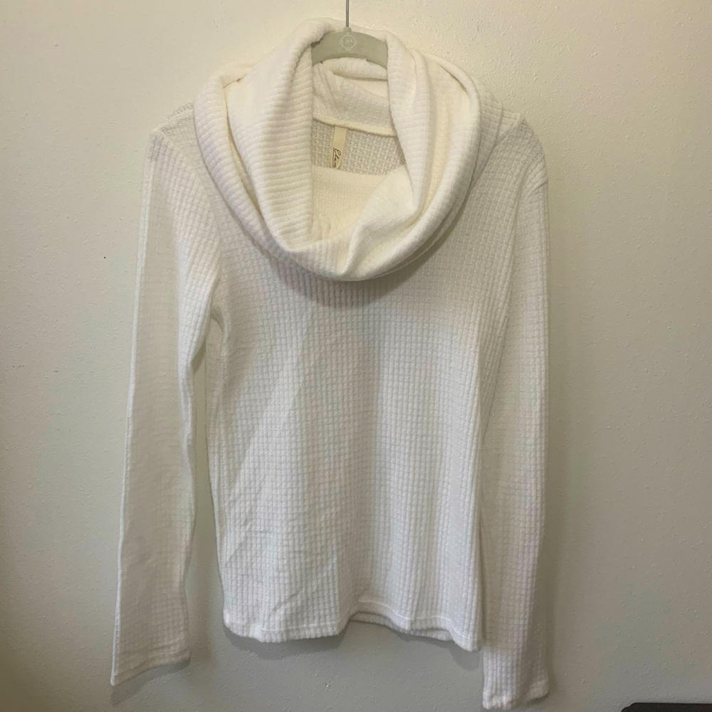 ✨NWT✨ Elan Cowl Neck Waffle-Knit Sweater